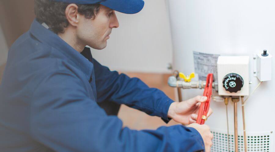 Local tankless water heater installation in Lampe, MO
