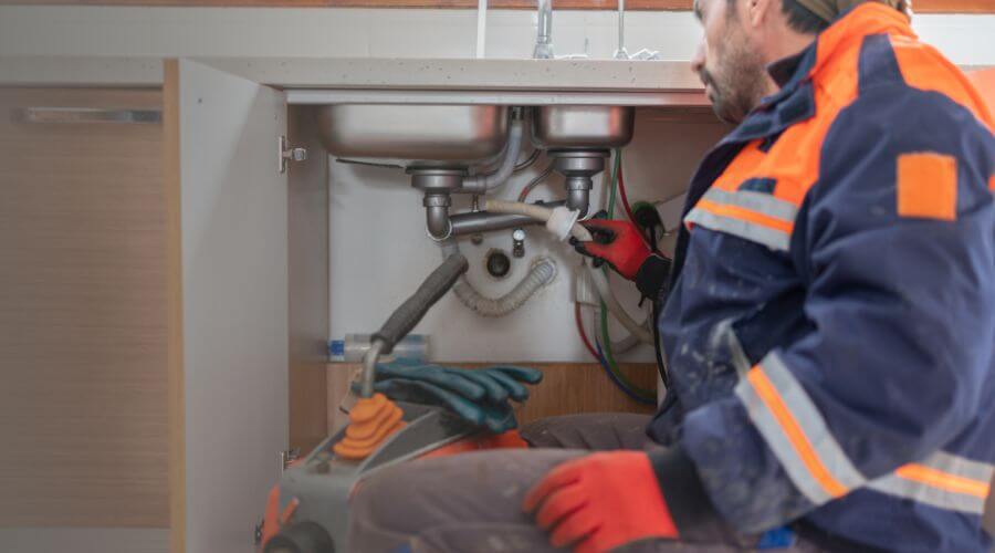 Professional tankless water heater installation services in Lampe, MO